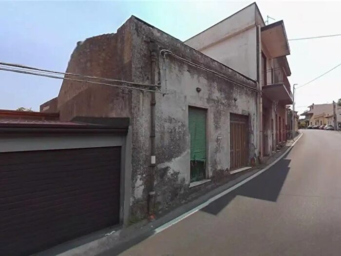 Casa quadrilocale in vendita in Via Passopomo, Santa Venerina