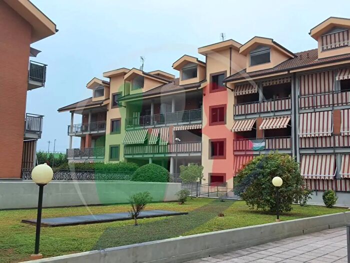 Appartamento quadrilocale in vendita in Via Rossini, Beinasco