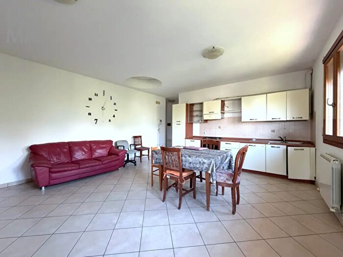 Appartamento trilocale in vendita in Rosolina