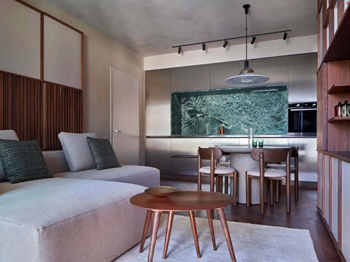 Appartamento monolocale in affitto in Via Aristotile Fioravanti, Milano