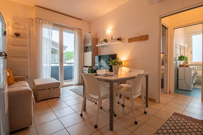 Appartamento bilocale in vendita in Via Campania, Cervia