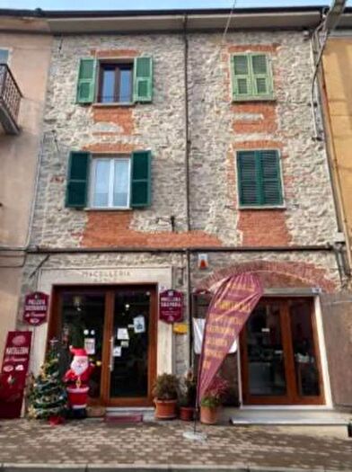 Appartamento bilocale in vendita in Via Roma, Monesiglio