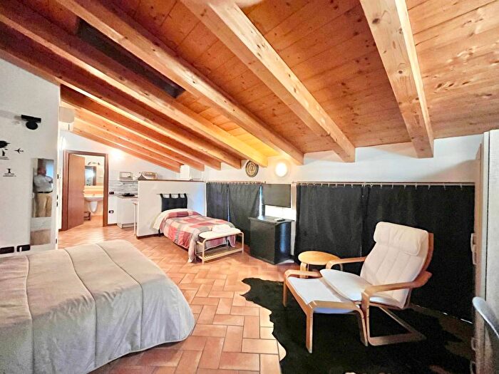 Appartamento monolocale in affitto in Località Gazzoli, Gazzoli, Costermano sul Garda