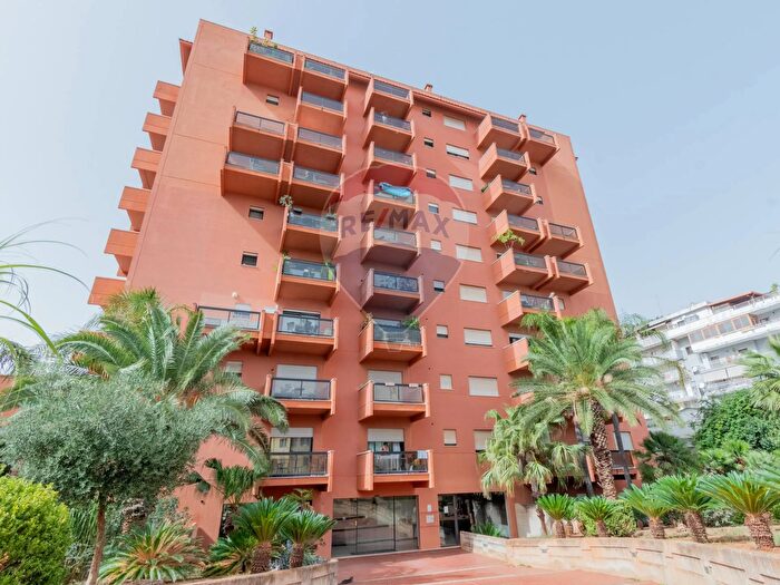 Appartamento bilocale in vendita in Via Papa Pio X, Palermo