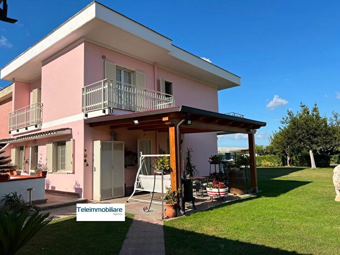 Casa con 5 locali in vendita in Strada Circondariale, Terracina