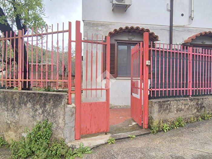 Appartamento quadrilocale in affitto in Via Fanara, Monreale