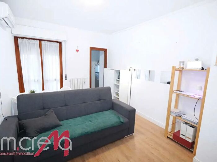 Appartamento bilocale in vendita in Viale Romagna, Cinisello Balsamo