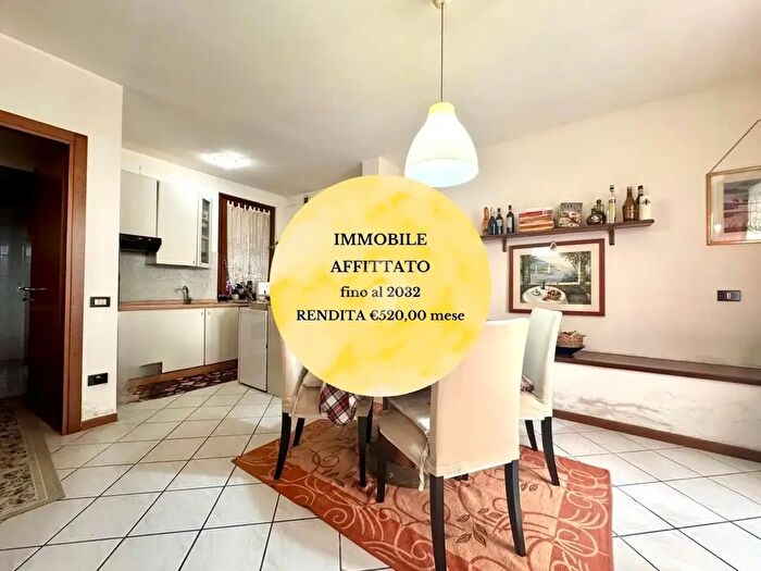 Appartamento bilocale in vendita in Via Giuseppe Verdi, Calvenzano