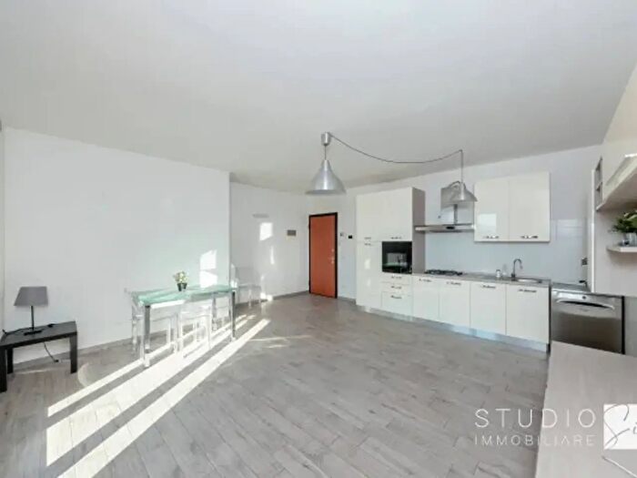 Appartamento trilocale in affitto in Via Adelmo Santini, Agliana