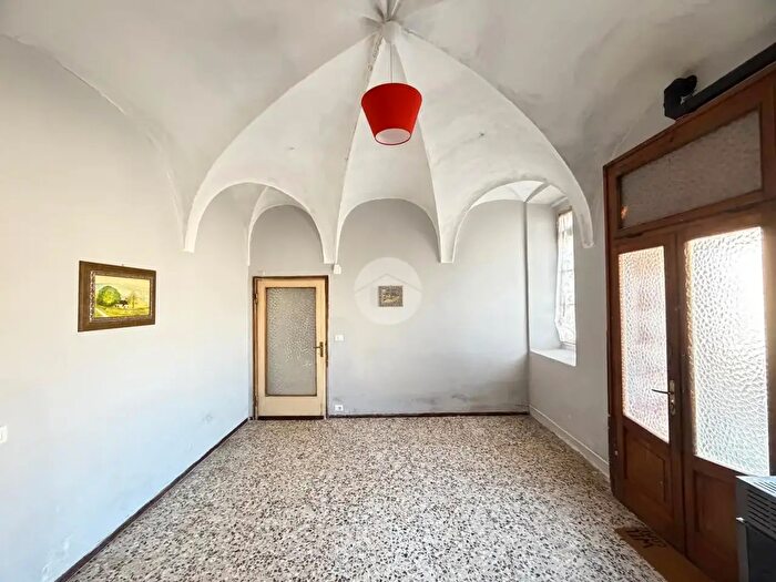 Casa con 5 locali in vendita in Via Centro, Dello