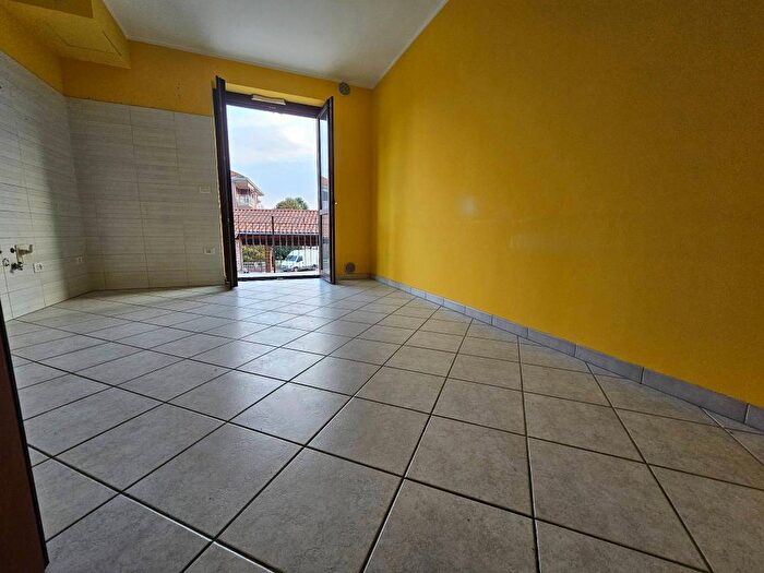 Appartamento bilocale in affitto in Via Guglielmo Marconi, Centro, Leinì