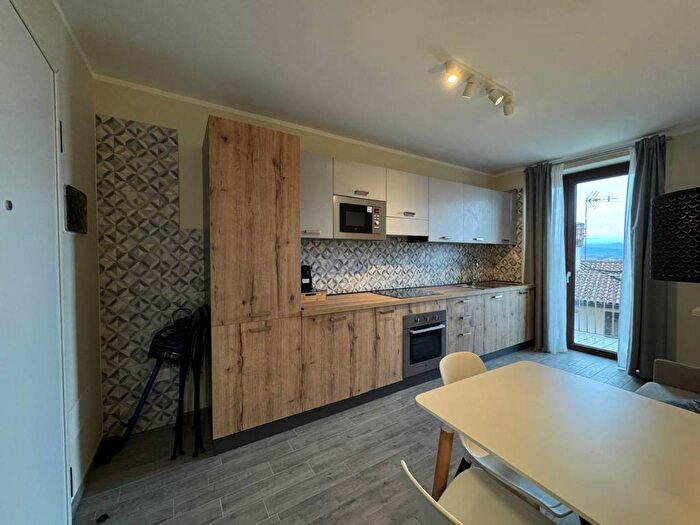 Appartamento trilocale in affitto in Via della Montagna, Bagno Monticchio, LAquila