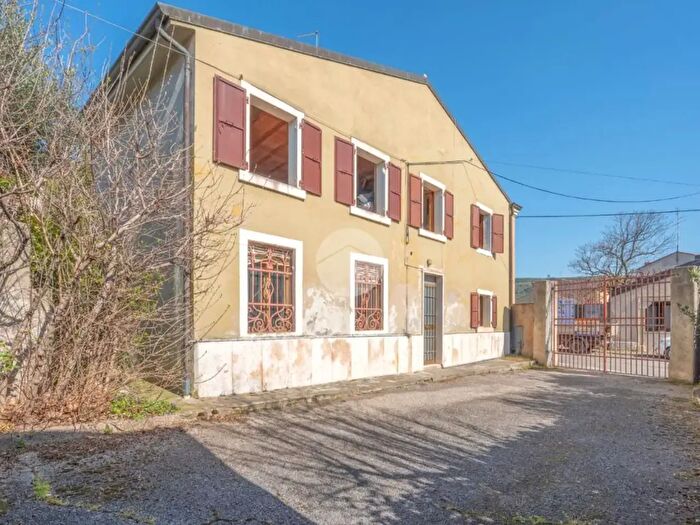 Casa con 7 locali in vendita in Via Ungheria, Illasi