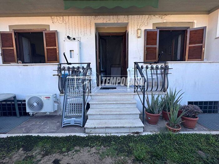 Appartamento quadrilocale in vendita in Via di San Stefano, Centro, Anguillara Sabazia