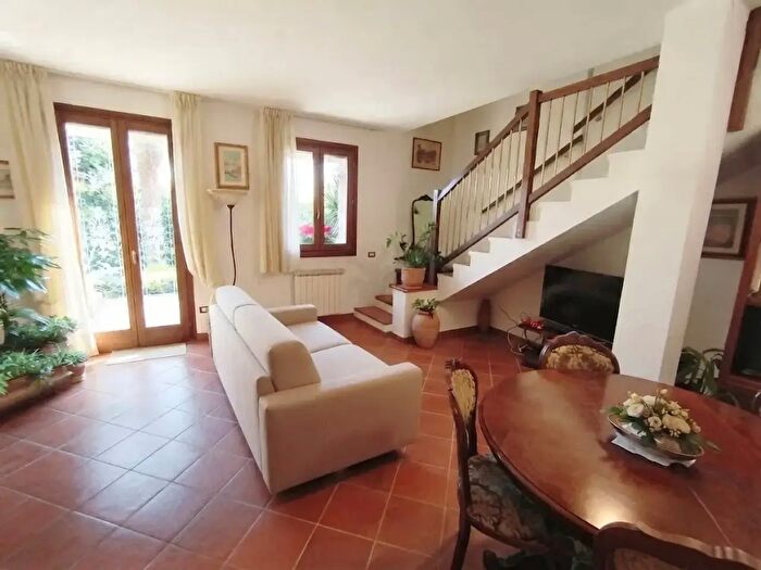 Casa con 5 locali in vendita in Boscochiaro Via Chiara Rovelli, Cavarzere