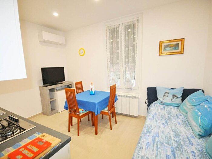 Appartamento trilocale in affitto in Via Michele Rossi, Bragarina, La Spezia