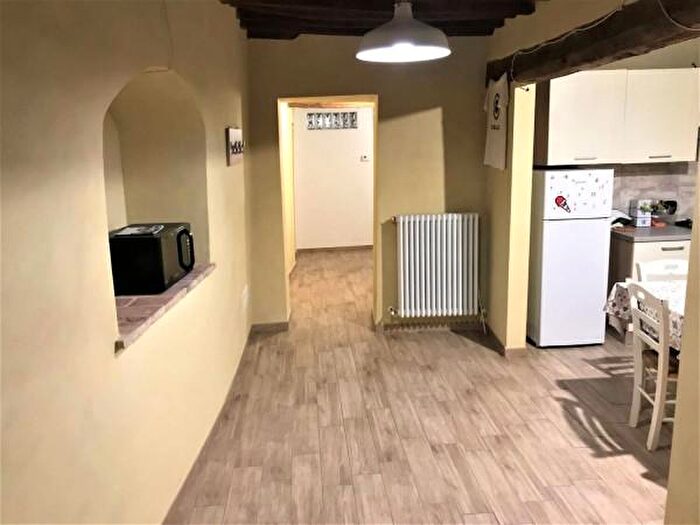 Appartamento con 5 locali in vendita in Via Francesco Budassi, Urbino
