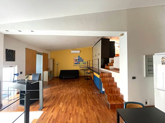 Appartamento trilocale in affitto in Via Paolo Bentivoglio, Gioeni, Catania