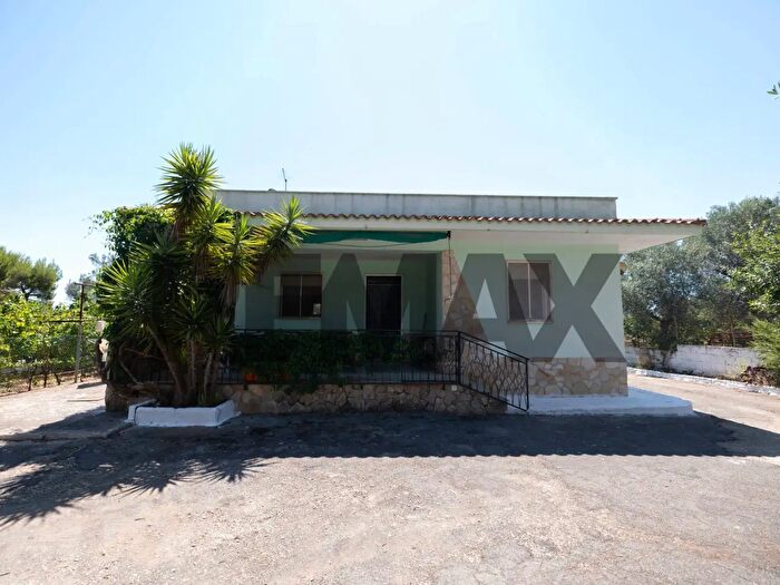 Casa trilocale in vendita in Carovigno