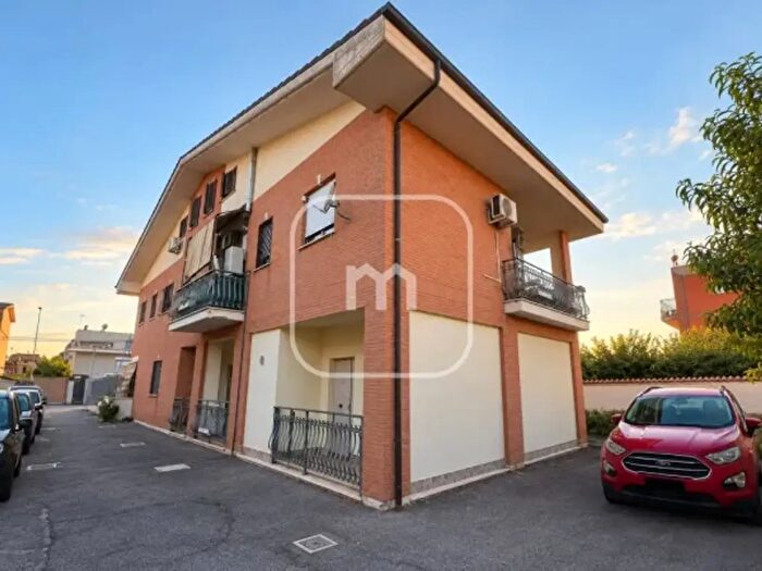 Appartamento bilocale in vendita in Via Sant'Elpidio a Mare, Roma