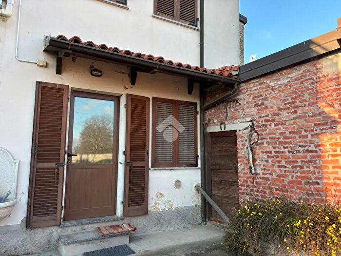 Casa trilocale in vendita in Via Santa Margherita, Belgioioso