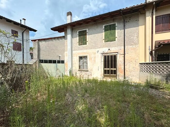 Casa trilocale in vendita in Via del Bon, Udine
