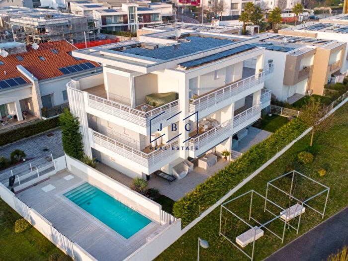 Appartamento trilocale in affitto in Via Liguria, Lido Centro Ovest, Jesolo