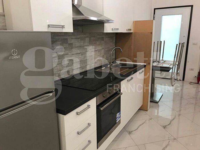 Appartamento monolocale in affitto in Via Fregoli, San Donato, Bologna