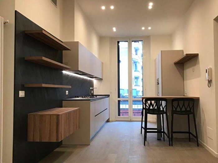 Appartamento trilocale in affitto in Corso Sempione, Sempione, Milano