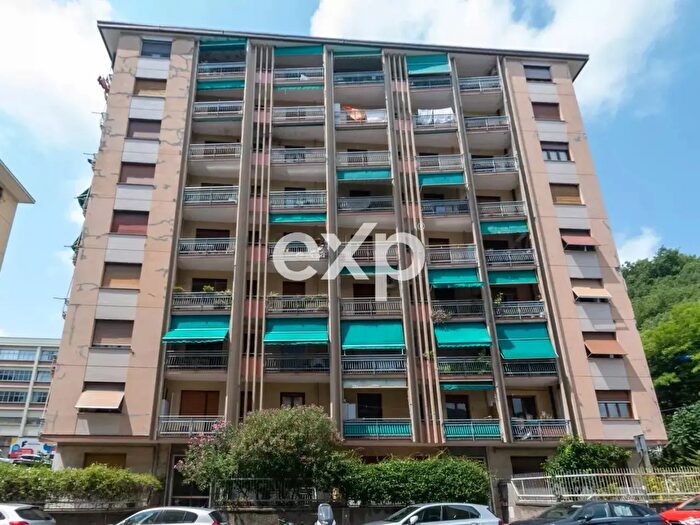 Appartamento in vendita in Genova