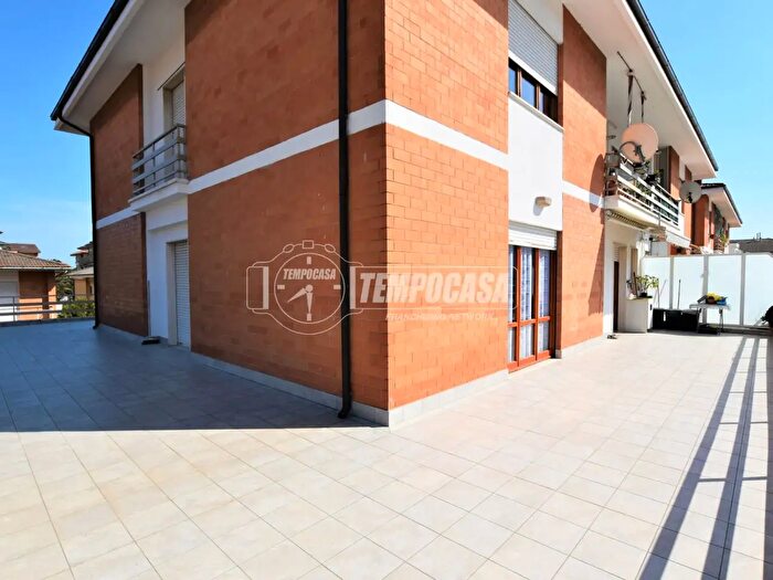 Appartamento quadrilocale in vendita in Via Ludovico Ariosto, Porto San Giorgio