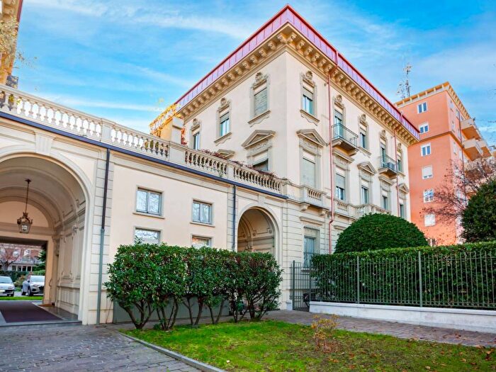 Casa con 6 locali in affitto in Corso Stati Uniti, Crocetta, Torino