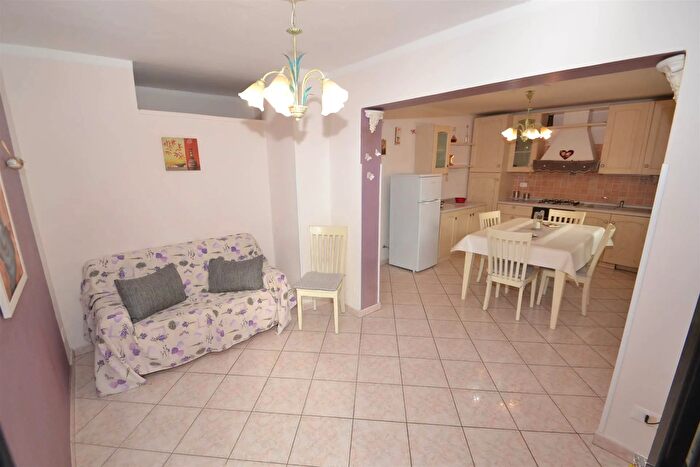 Appartamento quadrilocale in vendita in Rosignano Marittimo