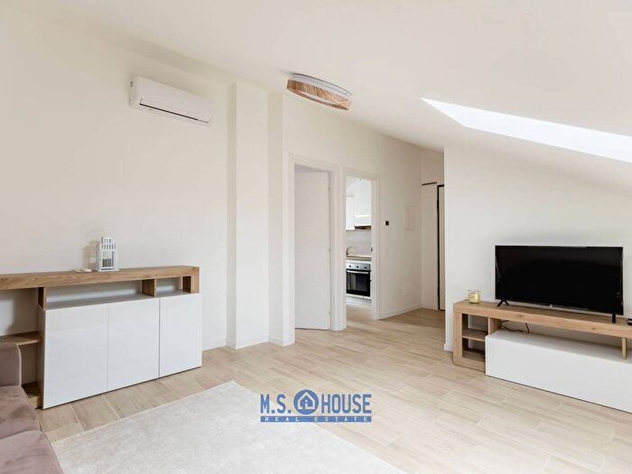 Appartamento bilocale in affitto in SantAlessandro Casignolo, Monza