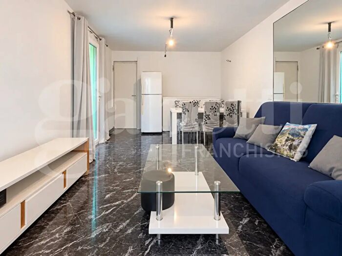 Appartamento quadrilocale in vendita in Via Dante Alighieri, Sanremo