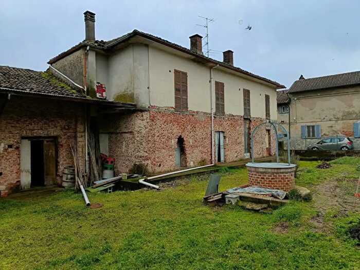 Casa trilocale in vendita in Via Circonvallazione, Occimiano