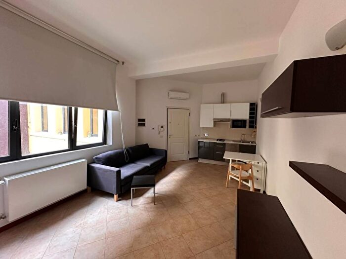 Appartamento monolocale in affitto in Via Nazario Sauro, Centro Storico, Bologna