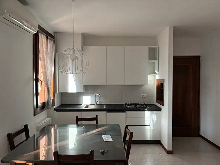 Appartamento trilocale in affitto in Vicenza