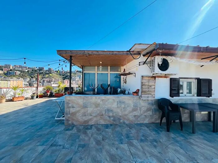 Appartamento bilocale in affitto in Via Andrea Doria, Napoli