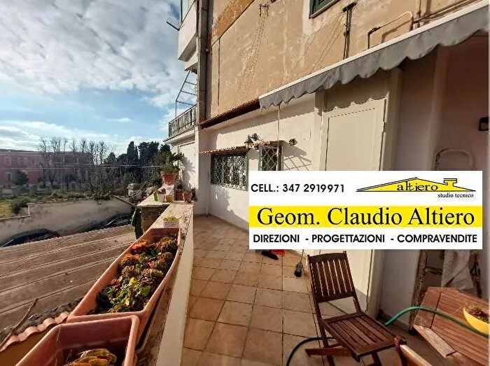 Appartamento quadrilocale in vendita in Via Tironcelli Torre del Greco, Torre Del Greco