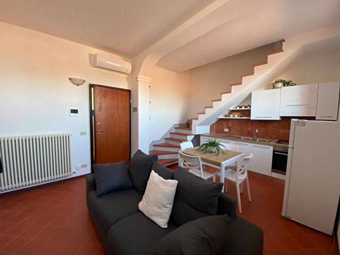 Appartamento bilocale in affitto in Corso Guercino, Cento Paese, Cento