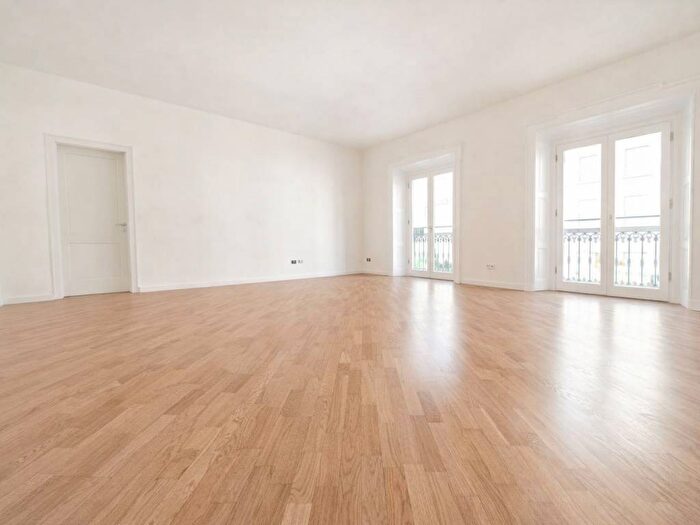 Appartamento con 5 locali in affitto in Corso Giuseppe Garibaldi, Lanza, Milano