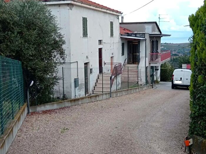 Casa bilocale in vendita in Citta' Sant'Angelo