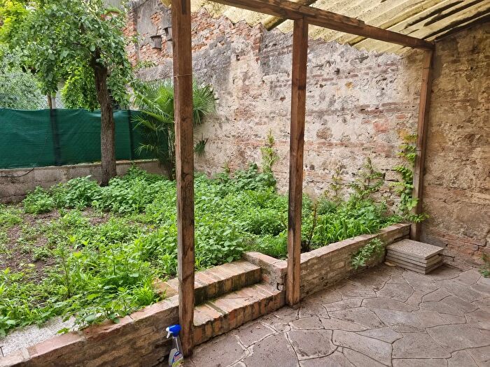 Appartamento trilocale in vendita in Via Guido Negri, Este