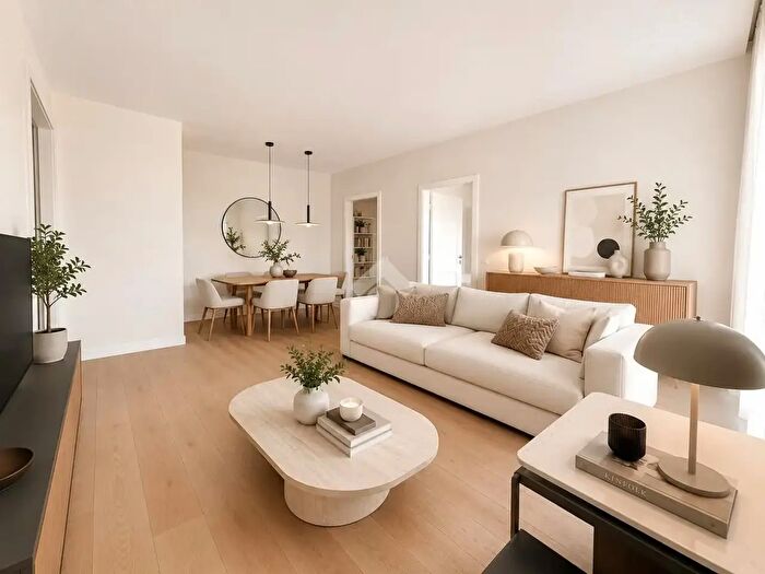Appartamento quadrilocale in vendita in Via San Martino, Treviglio
