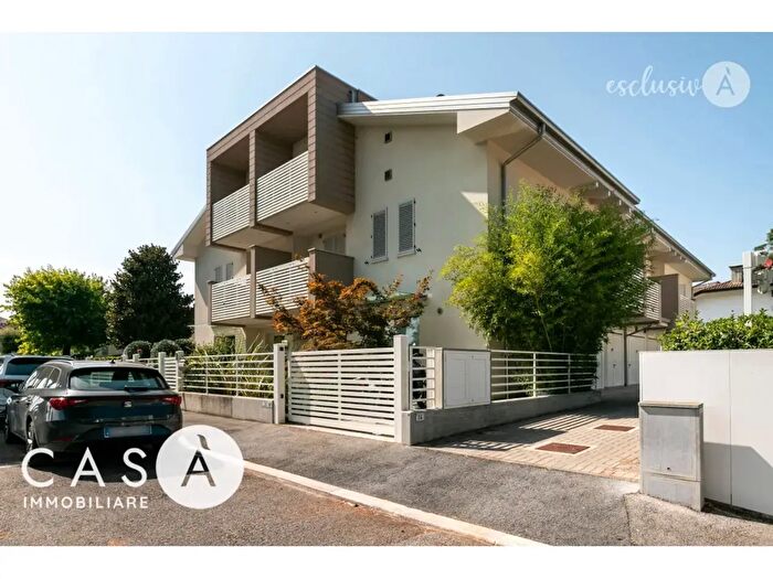 Appartamento quadrilocale in vendita in Via Myricae, San Mauro Pascoli