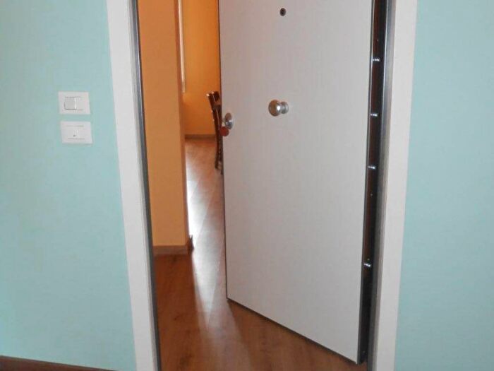 Appartamento trilocale in affitto in Piazza Giacomo Matteotti, Centro, Polesella