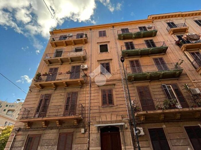 Appartamento quadrilocale in affitto in Via giorgio arcoleo, Oreto Perez, Palermo