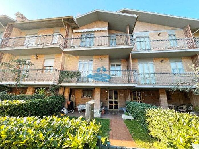 Casa con 5 locali in vendita in Via Faentina, Ravenna