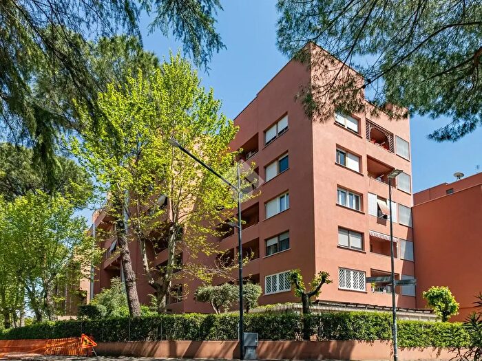 Appartamento trilocale in vendita in Via dellAutomobilismo, Roma